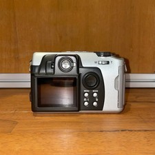 Toshiba Allegretto PDR-M70 Vintage Digital Camera
