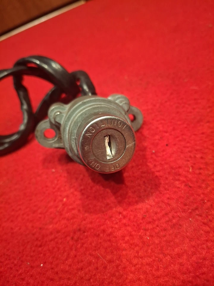 Juego de llaves de encendido Honda Shadow Spirit 1100 Vt1100c 2002 sin llave Foto 2 de 4