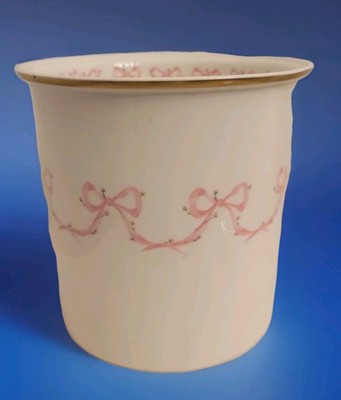 The Present Company Waste Bin 8''×8'' Ceramic Pink & White Ribbons Bows Gvc