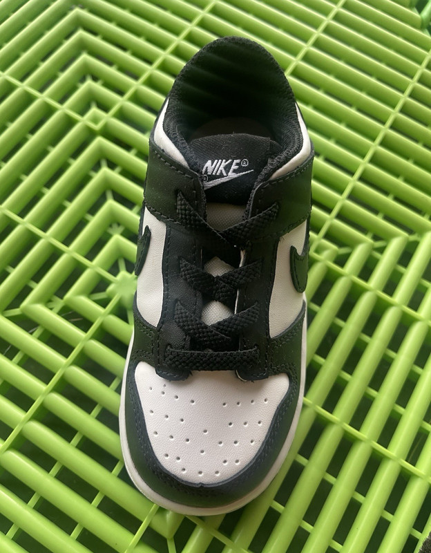 Nike Dunk Low Toddler Sneakers US 8C Black/White Leather Lace-Up CW1589-100