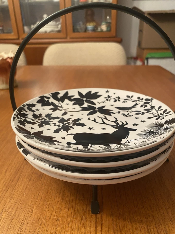 Platos de ciervo de Navidad blanco y negro siluetas navideñas, juego de 4 con soporte Foto 2 de 4