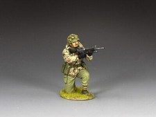 TF013 Kneeling Para w/M16A2 and M203 by King Country