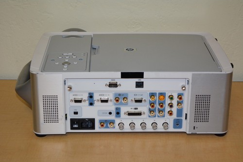 Proyector digital DLP HP Hewlett Packard XP8010 - 2600 lúmenes - 1182 horas de lámpara - Imagen 6 de 9