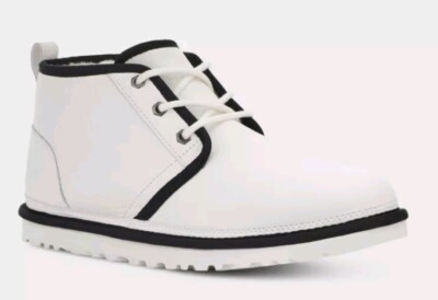 UGG Neumel Chukka Ankle Boots Men\'s 6 Womens 7.5 White Leather 1133777 UGG Neumel Leather Chukka Boots White Black Wool Lined  main image 3