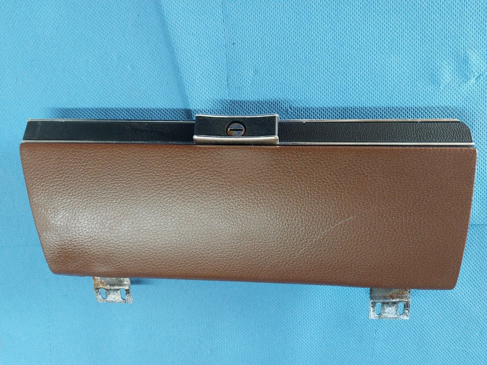 Picture 1 of 2