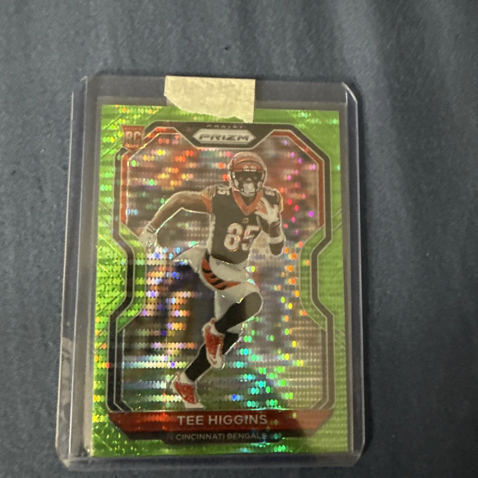 2020 Panini Prizm - Rookie Tee Higgins #308 Neon Green Pulsar Prizm (RC)