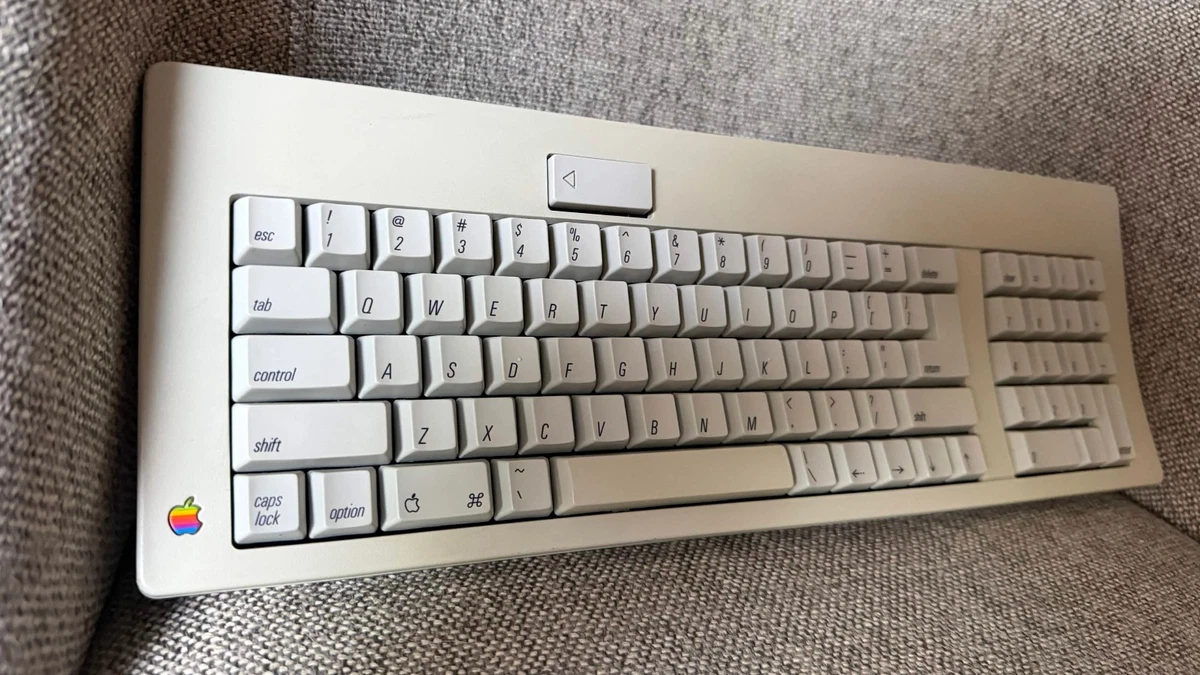 Apple Keyboard M0116 1台 ADB KeyBoard 1台