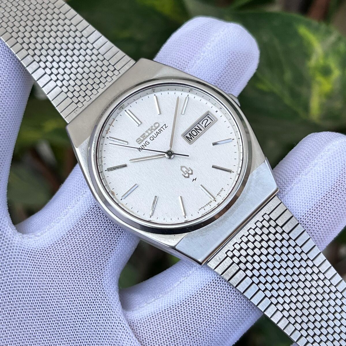 Vintage Seiko King Quartz White Textured Dial Japan Made Vintage Seiko King Quartz White Textured Dial Japan Made