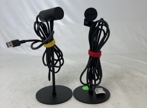 PAIR OF GENUINE OCULUS RIFT VIRTUAL REALITY CV1 SENSORS - Picture 9 of 10