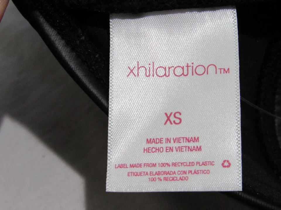 Юниорский бюстгальтер из искусственной кожи бикини топ Xhilaration черный XS (00) - Изображение 3 из 4