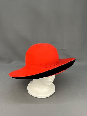 Vintage Frank Olive for Neiman Marcus Wide Brim Red Velvet  display picture 1