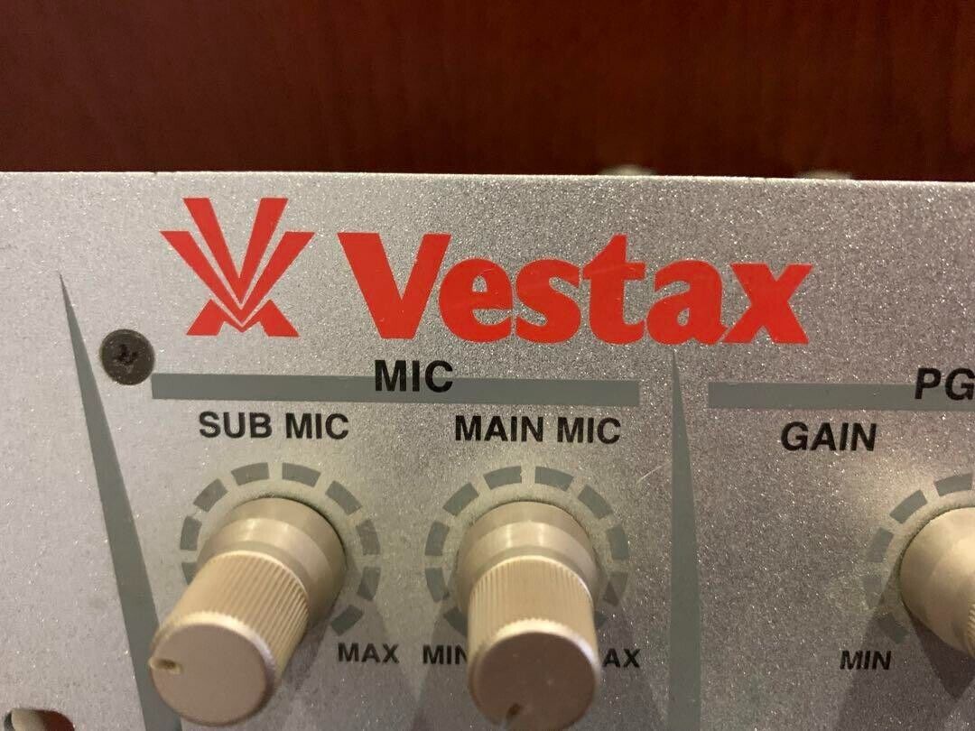 Vestax PMC-07 Pro D SAMURAI Professional Mixing Controller Vestax PMC-07 Pro D SAMURAI Professional Mixing Controller