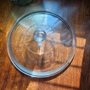 Pyrex 624-C/024 - Tapa De Repuesto Para Cacerola De Vidrio De 2 Cuartos De Galón, Fabricada En EE. UU