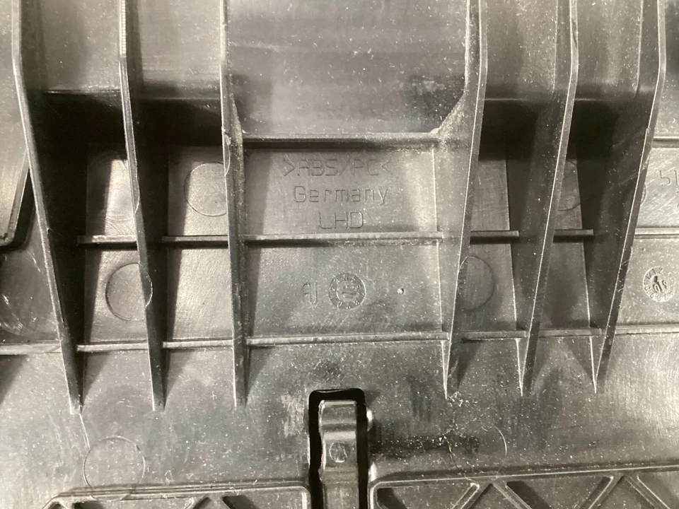 2009-2013 BMW 328I XDrive Glove Box Storage Compartment 7075479 OEM . - Image 3 of 4