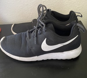 nike roshe one women's shoe