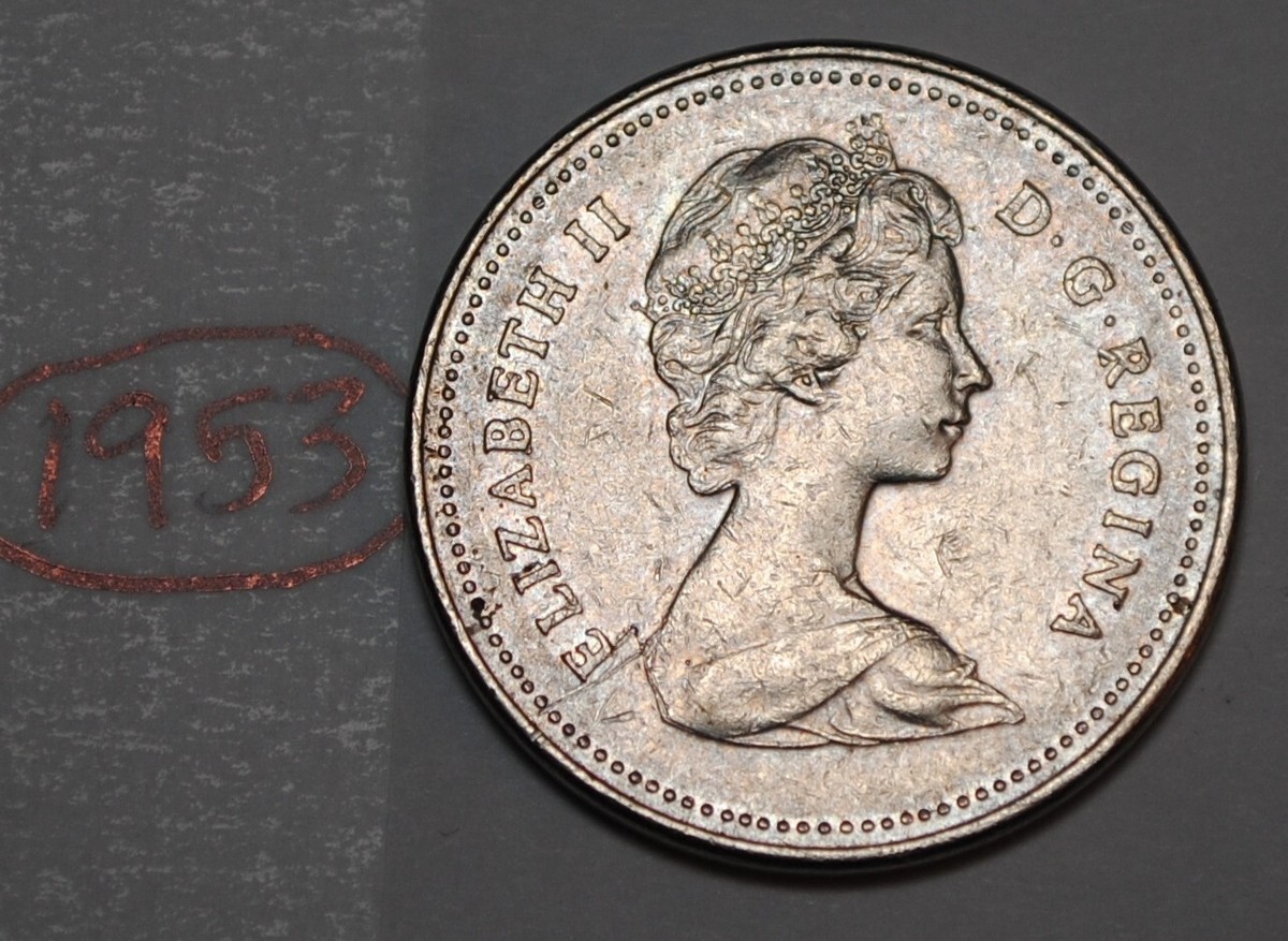 Canada 1982 5 Cents Elizabeth II Canadian Nickel Five Cent Lot