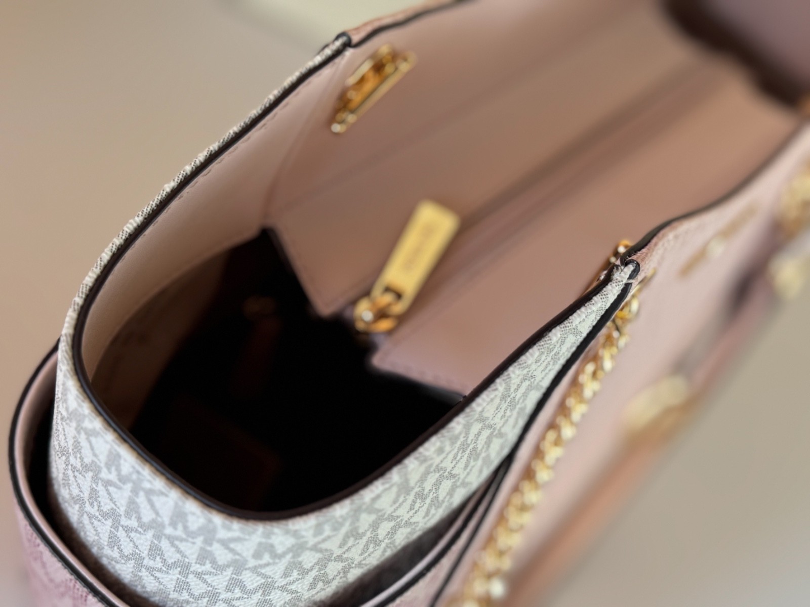 Michael Kors Jet Set Travel LG Shoulder Chain Tote Bag MK Color-Block Pink thumbnail 12