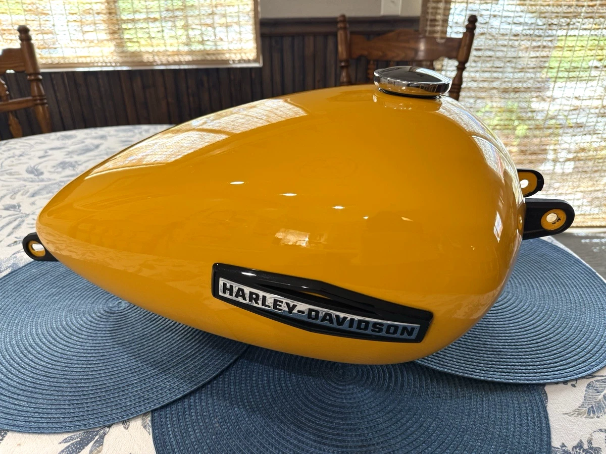 Steel Yellow Motorcycle & Scooter Fuel Tanks for sale | eBay