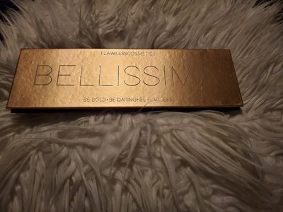 Flawless Cosmetics Bellissima   Be Bold, Be Daring, Be Flawless Shadow Pallette.
