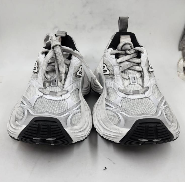 Balenciaga 10XL Low Top Sneakers Women's 9 White/Black/Grey Pull