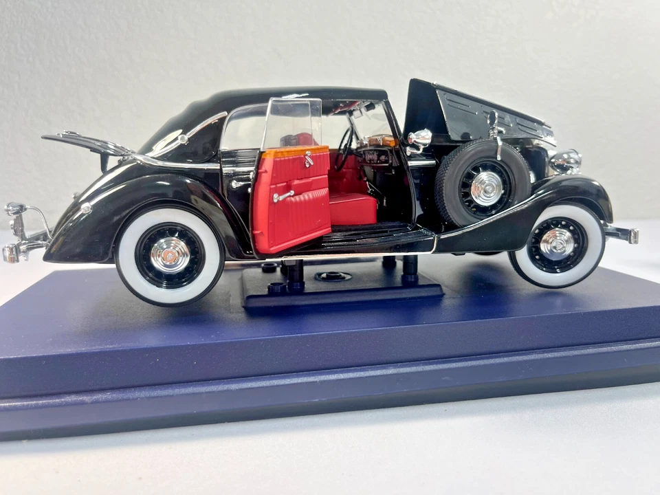 1/43 Signature Models Premier Miniature Maybach SW38. 4 Door Cabriolet. 1937. - Image 4 of 4