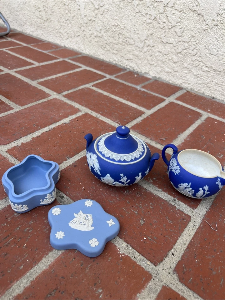 Wedgwood Portland Blue Jasperware Sugar Pot + Creamer & Jewelry Box, Antique Set - Image 2 of 4
