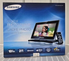 Samsung 10" Digital Photo Frame w/ Bluetooth & Remote Control & 2GB Memory