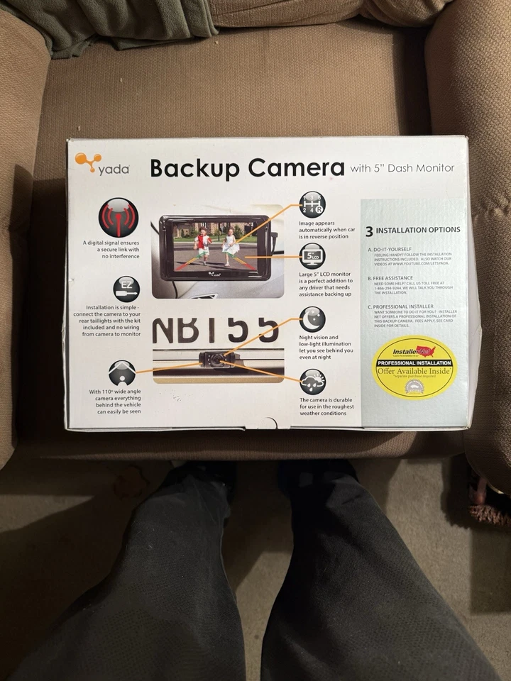 Yada Digital Wireless Backup Camera with 4.3" Dash Monitor (BT53328M-1) - Image 2 of 4