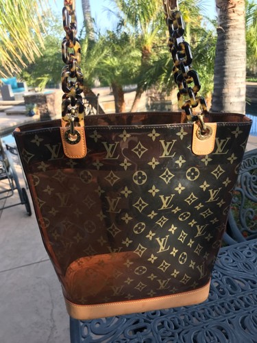 Louis Vuitton Ambre Sac Cabas Monogram Vinyl PM, - Vintage Mode und  Accessoires 2018/05/07 - Realized price: EUR 300 - Dorotheum