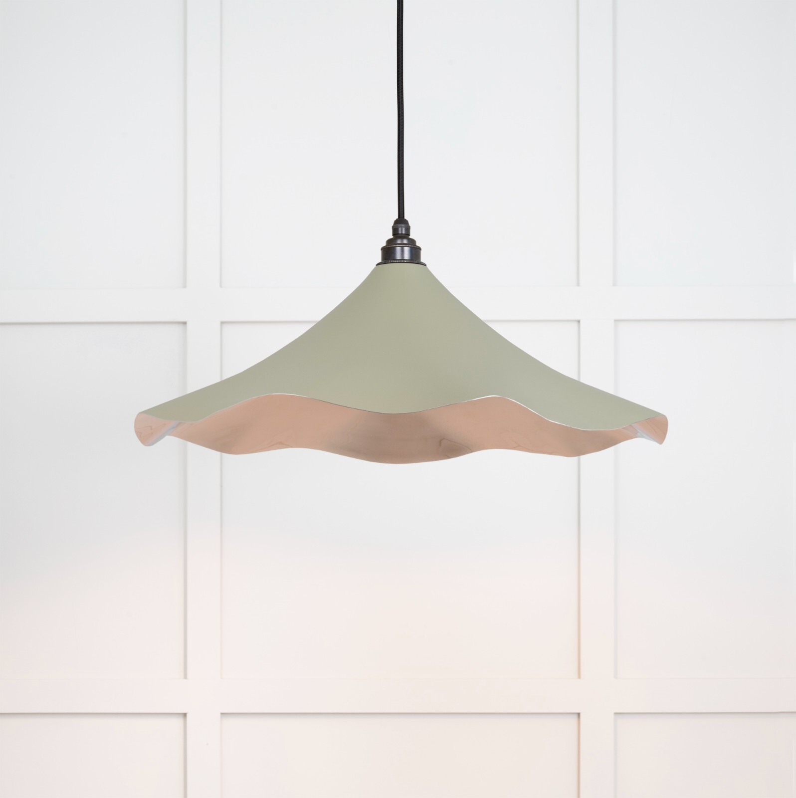 From The Anvil 49730STU Smooth Nickel Flora Pendant in Tump