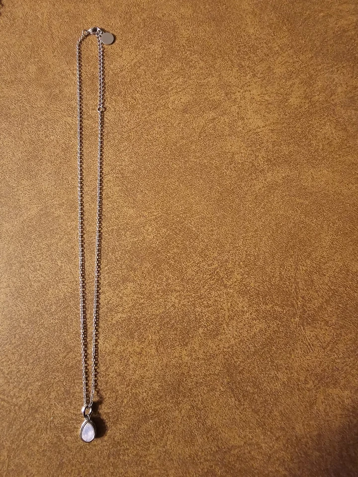 Pingente de opala de cristal swarovski Elements novo em folha  - Imagem 2 de 2