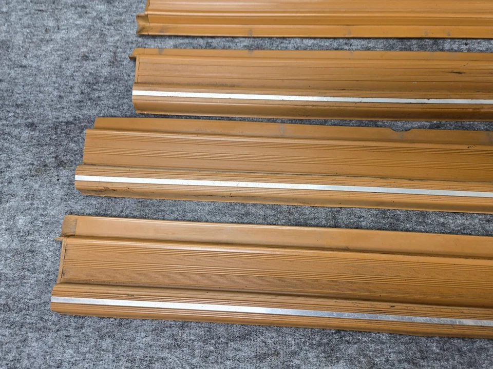 Door Sill Step Trim Set Assembly Mercedes W126 560 Sel 420 Sel oem - Image 2 of 4