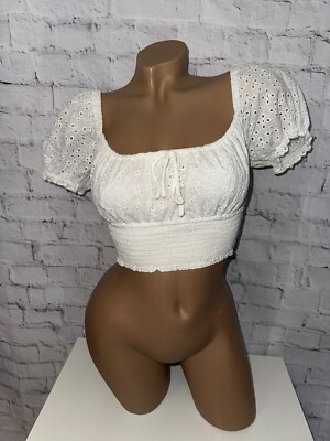 New Yorker FB Sister Crop Bluse weiss creme Lochstickerei Grösse XXS