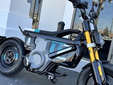 2024 BMW CE 02 Cosmic black 2 