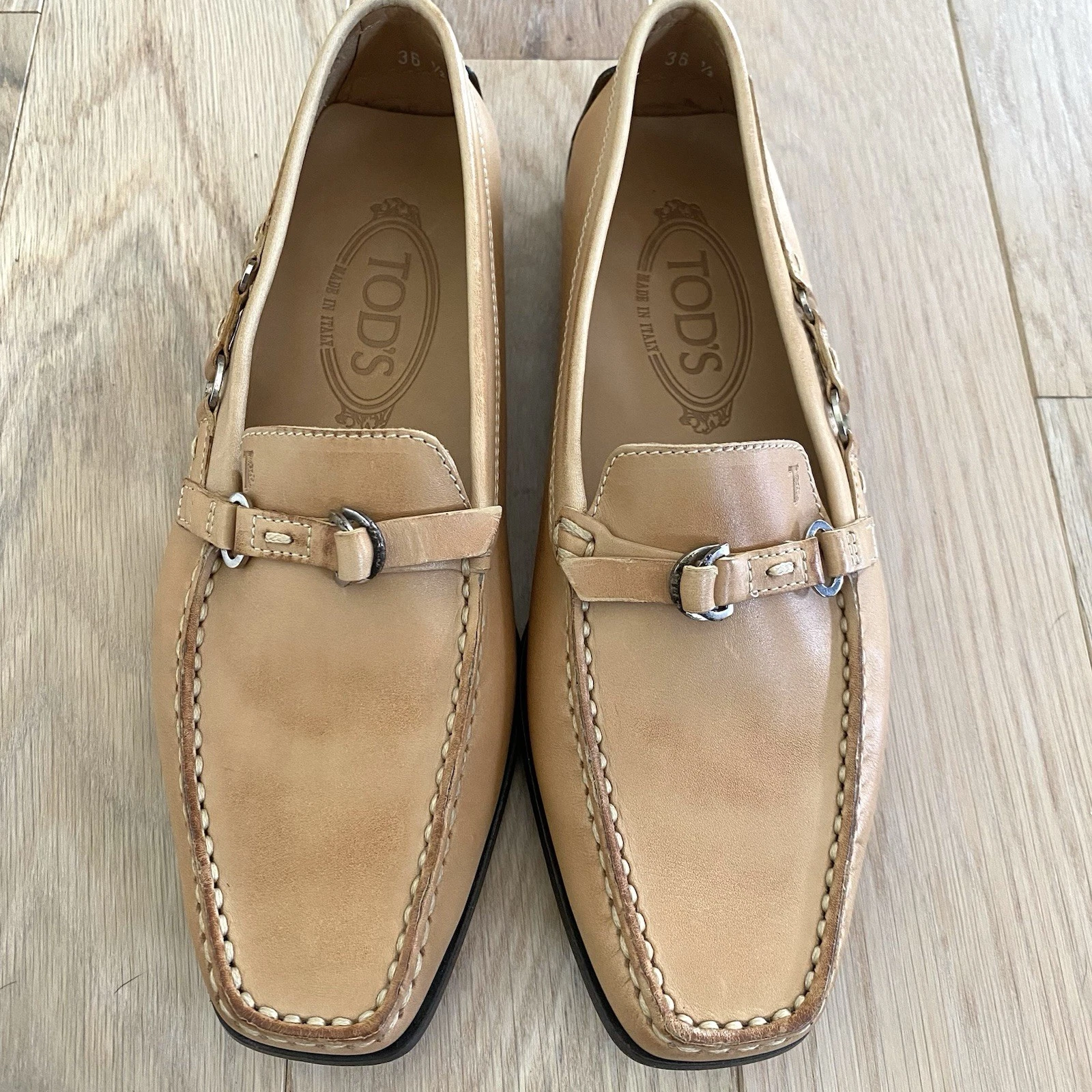 TOD’S Mocassino da guida Tod's in pelle taglia 36 5 US 6 5 marrone chiaro