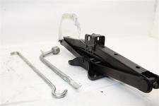 Used Floor Jack Fits 2017 Toyota Rav4 Grade A