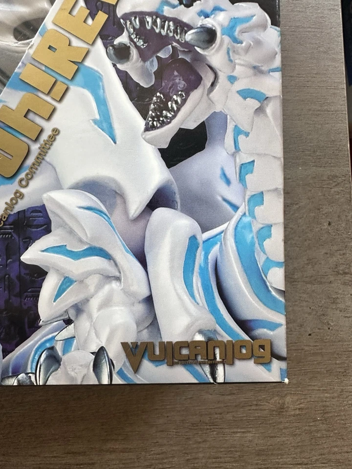 Yu-Gi-Oh! Figura Dragón Blanco Ojos Azules Revo Union Creative Vulcanlog Revoltech Foto 4 de 4