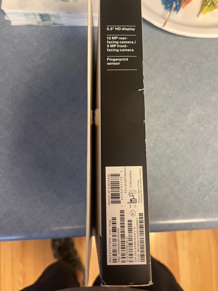 NEW IN Box Motorola Moto E Plus XT1774 - 16GB - IRon Gray Verizon) Smartphone - Image 4 of 4