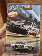 # 1/64 HOT WHEELS - ALFA ROMEO GTV6 30 (versione LONG CARD) + PROTECTOR #