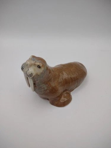 Vintage Frankoma Plainsman Brown  Walrus Figure 3.5"