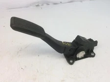13 14 15	Acura ILX Accelerator Gas Pedal V