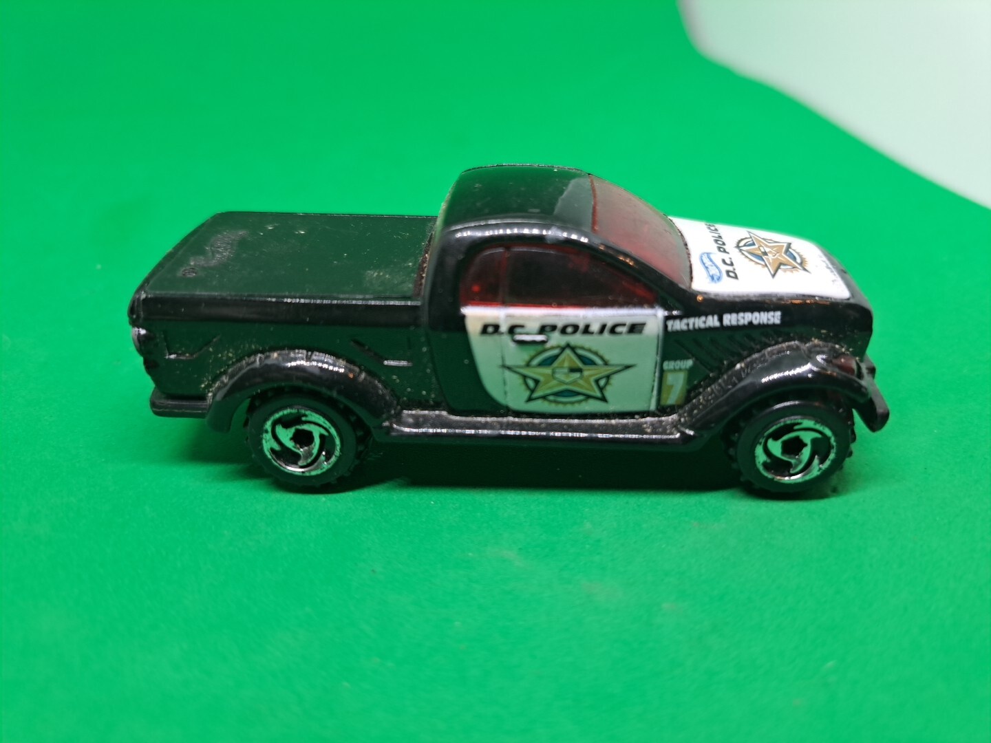 Picture 3 of 6