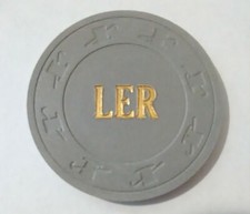 VINTAGE VAULT LER $2.00 HARD TO FIND LOGO POKER CHIP GAMING TABLE UNKNOWN?