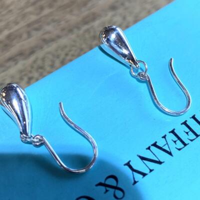 TIFFANY & Co. Elsa Peretti Teardrop Earrings Sterling Silver SV925