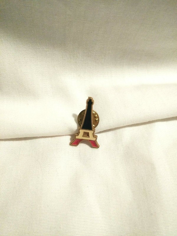 Vintage Eiffel Tower Pin