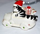 Vintage Kliban Santa Tabby CAT in Car w Gifts Christmas Ornament 1981 Volkswagen — photo 5