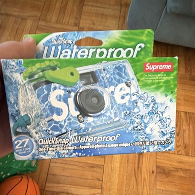 Fujifilm QuickSnap Waterproof Single Use 35mm Camera Flash 27 Exp ISO 800