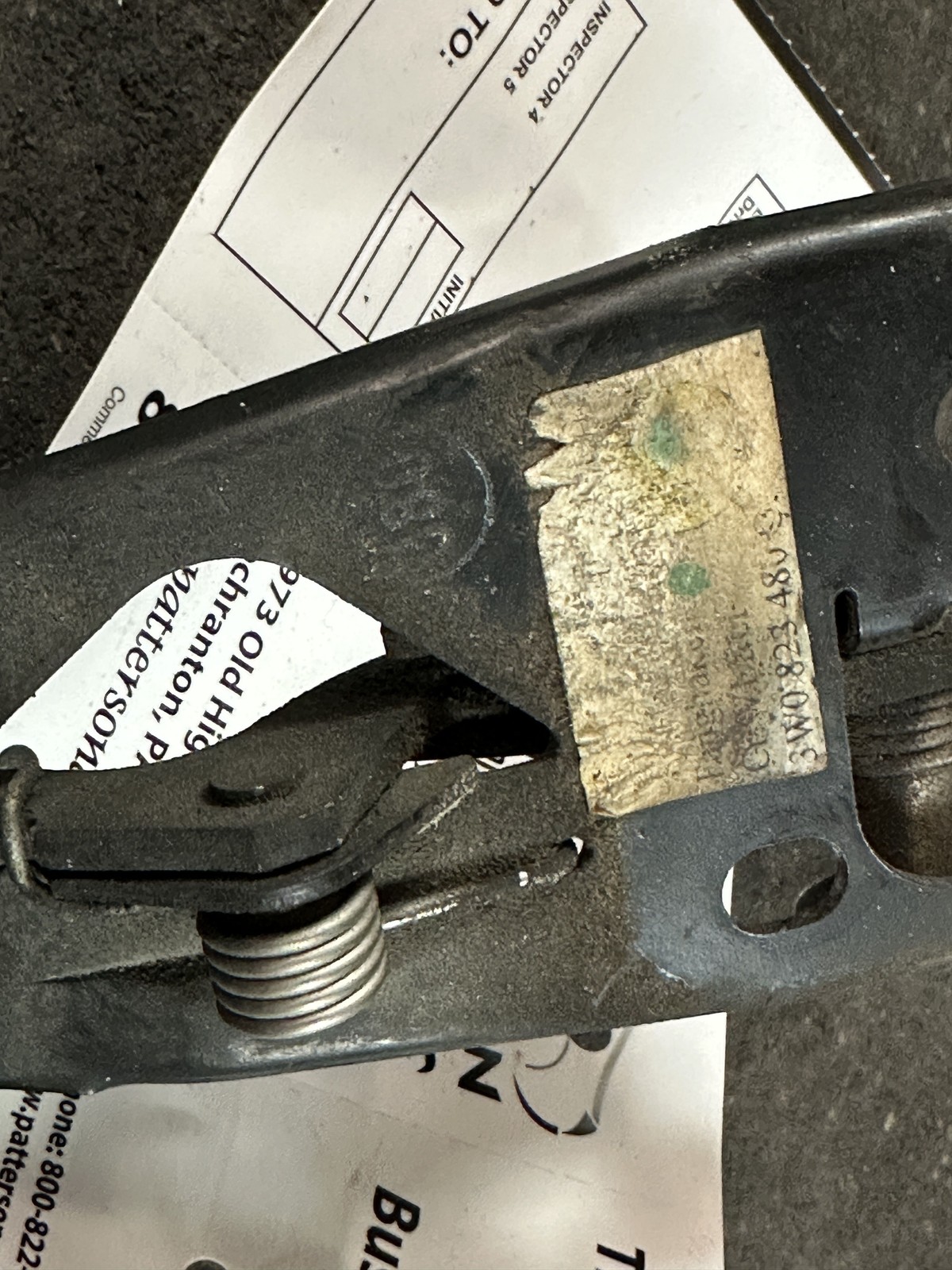 03-08 BENTLEY CONTINENTAL HOOD RELEASE LATCH CATCH