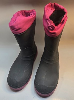 Girls/Kids Rubber Snowboots with inserts Size 3
