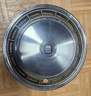 1977-1981 Dodge Diplomat Plymouth Le Baron Passenger Hubcap OEM Vintage